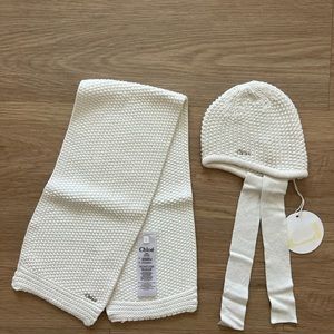 Brand new Chloé baby knitted scarf and hat